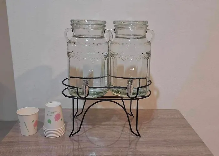 Chaiwat ホステル *